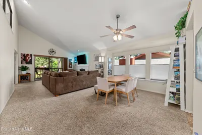 Property 26-6883 - Photo 8