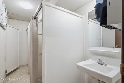 Property 26-10093 - Photo 44