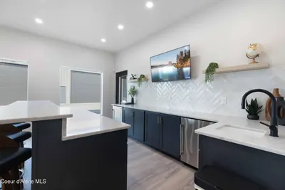 Property 26-8156 - Photo 23