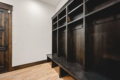 Property 26-10515 - Photo 73