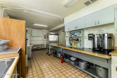 Property 26-10293 - Photo 93