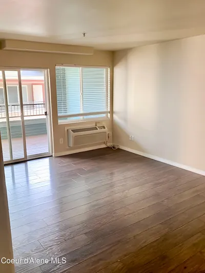 Property 26-9406 - Photo 4