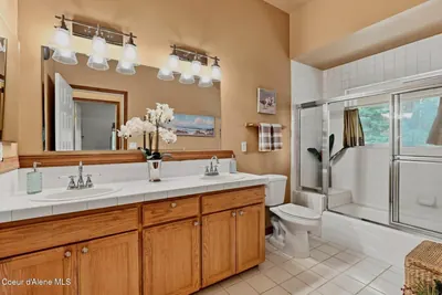 Property 26-8175 - Photo 23