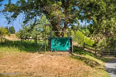 Property 26-8581 - Photo 35