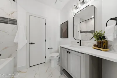 Property 26-10413 - Photo 44