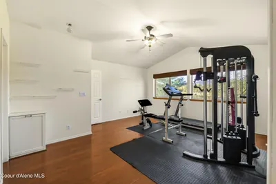 Property 26-10400 - Photo 35