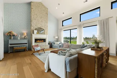 Property 26-8497 - Photo 11