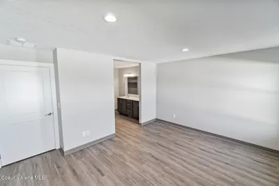 Property 26-9260 - Photo 19