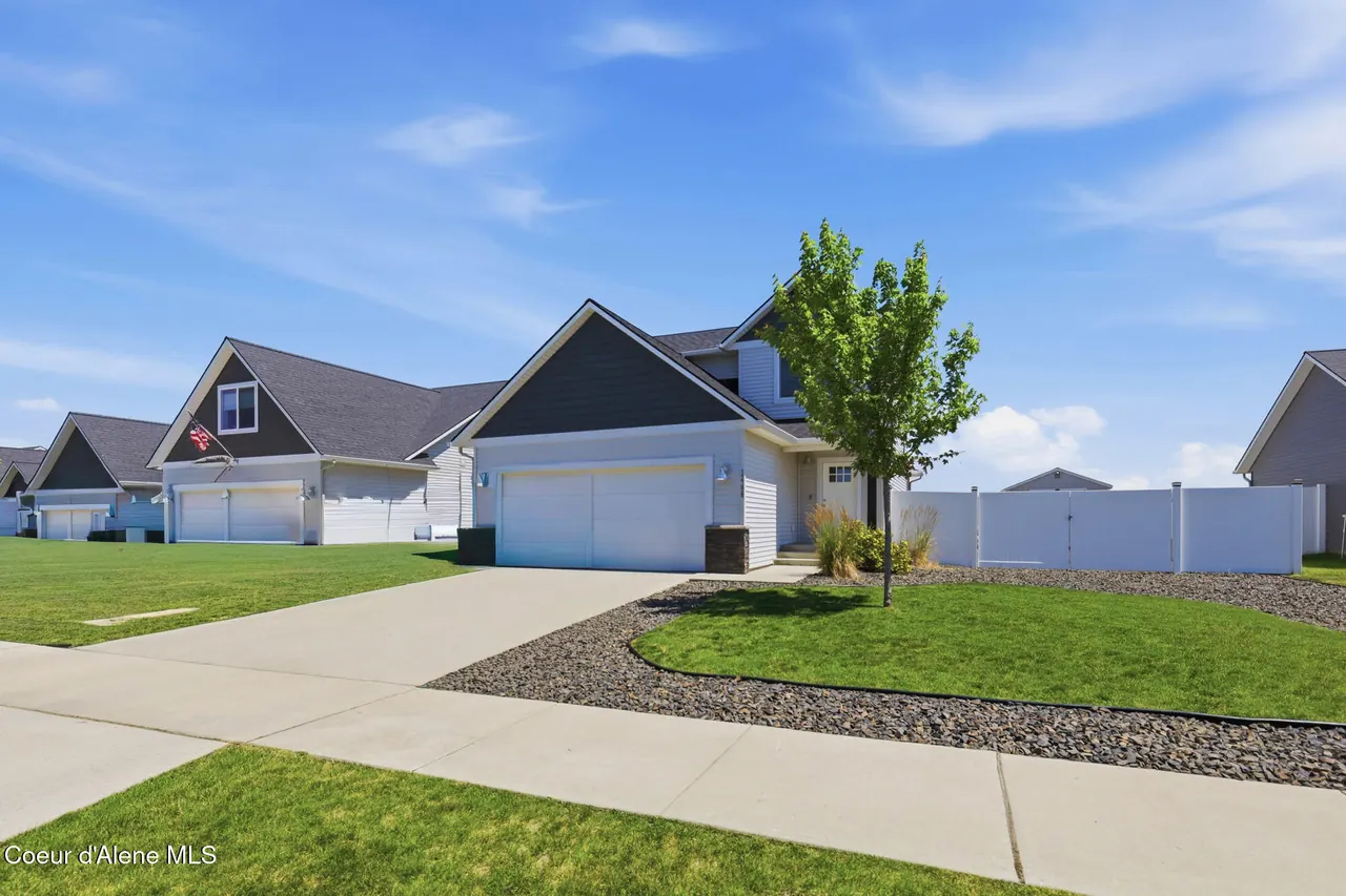 Property 26-7277 - Photo 1