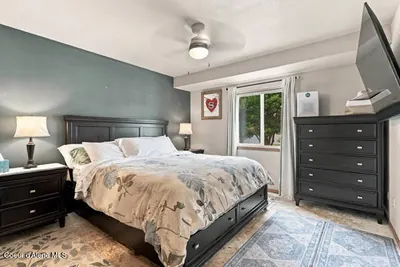 Property 26-9335 - Photo 13