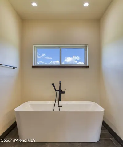 Property 26-6647 - Photo 41