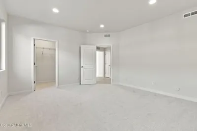 Property 26-10556 - Photo 22