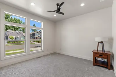 Property 26-949 - Photo 19