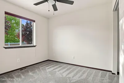 Property 26-10060 - Photo 17