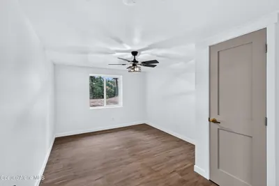 Property 26-10591 - Photo 22