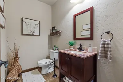 Property 26-9779 - Photo 27