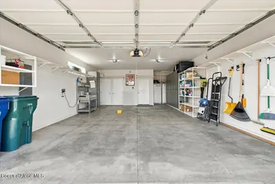 Property 26-9976 - Photo 32