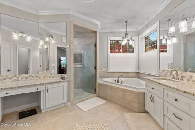 Property 26-8947 - Photo 26