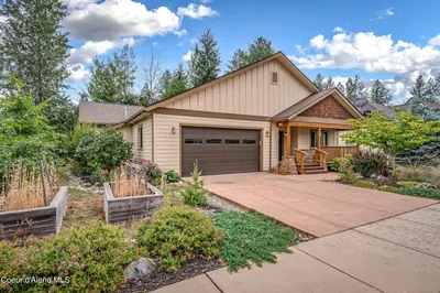 Property 26-9069 - Photo 1