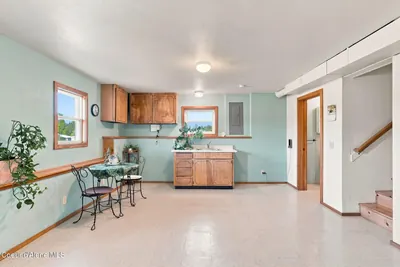 Property 26-10577 - Photo 18