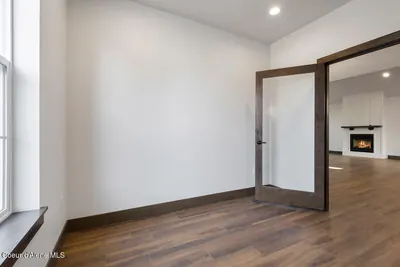 Property 26-6742 - Photo 16