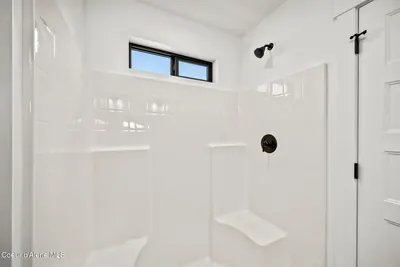 Property 26-10221 - Photo 26