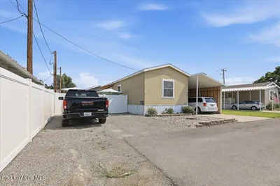 Property 26-8165 - Photo 2