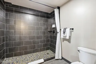 Property 26-10236 - Photo 64