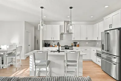 Property 26-10403 - Photo 23