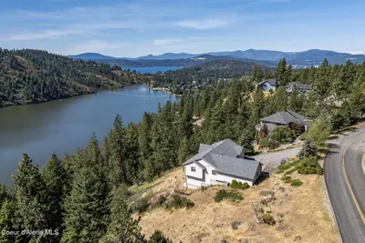 Property 26-3709 - Photo 2