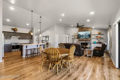 Property 26-10379 - Photo 14