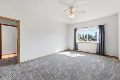 Property 26-8752 - Photo 35