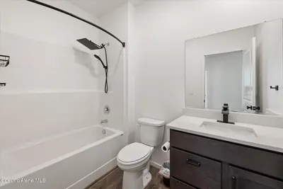 Property 26-10322 - Photo 17