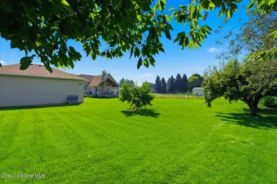 Property 26-8628 - Photo 59