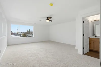 Property 26-7941 - Photo 17
