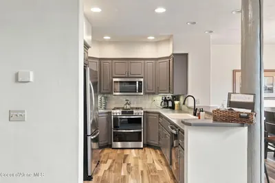 Property 26-9647 - Photo 22
