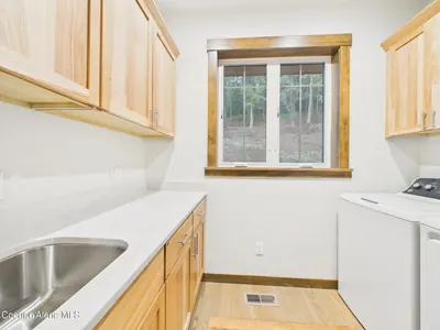 Property 26-713 - Photo 43
