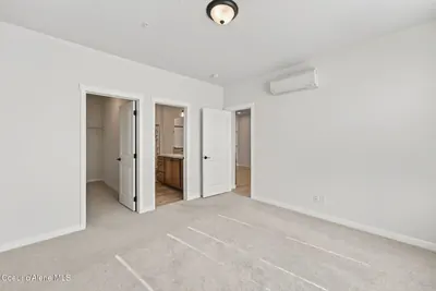 Property 26-10029 - Photo 18