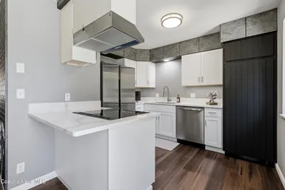 Property 26-10156 - Photo 10