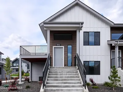 Property 26-8401 - Photo 2