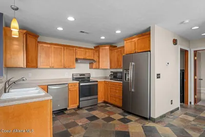 Property 26-8617 - Photo 78