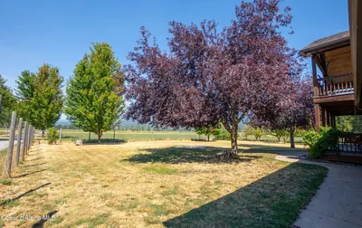 Property 26-9233 - Photo 52