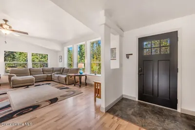 Property 26-10063 - Photo 5