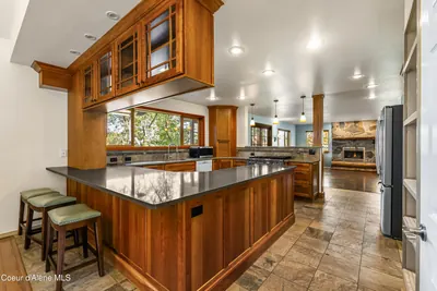 Property 26-10400 - Photo 7
