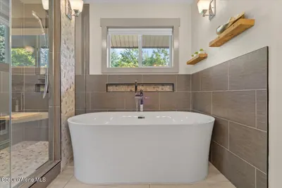 Property 26-8851 - Photo 39