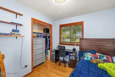 Property 26-10137 - Photo 9