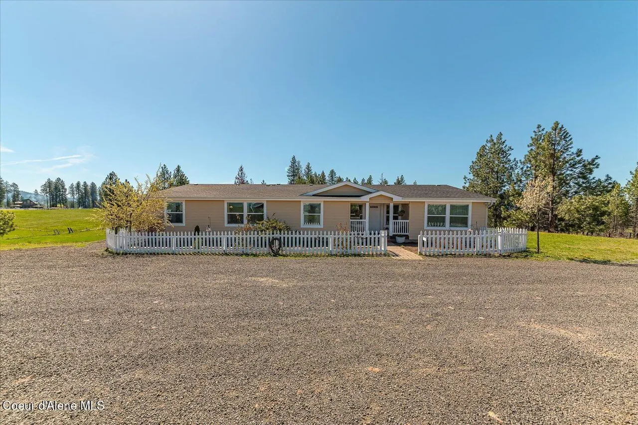 Property 26-4470 - Photo 1