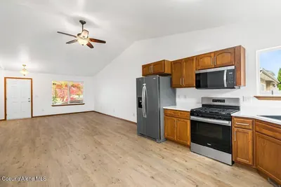 Property 26-10364 - Photo 14