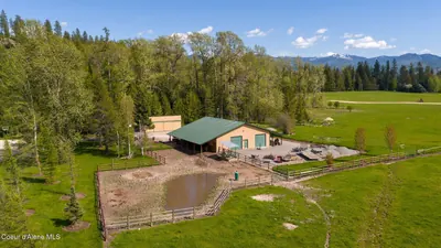 Property 26-9338 - Photo 95