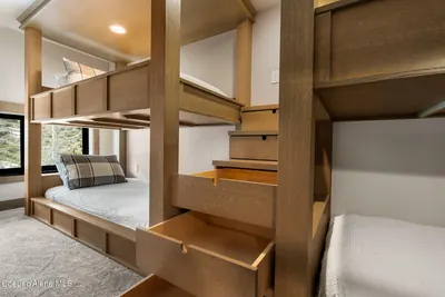 Property 26-2500 - Photo 55